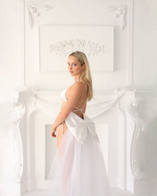 THALIA BRIDAL BOW & TULLE