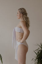 Load image into Gallery viewer, LAUREN BOTTOM
